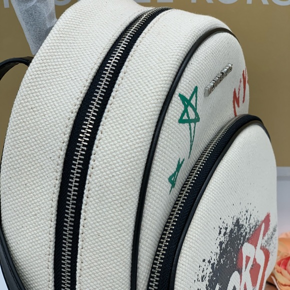 MICHAEL KORS GRAFFITI ABBEY MD BACKPACK LT CRM MUL - Picture 4 of 16